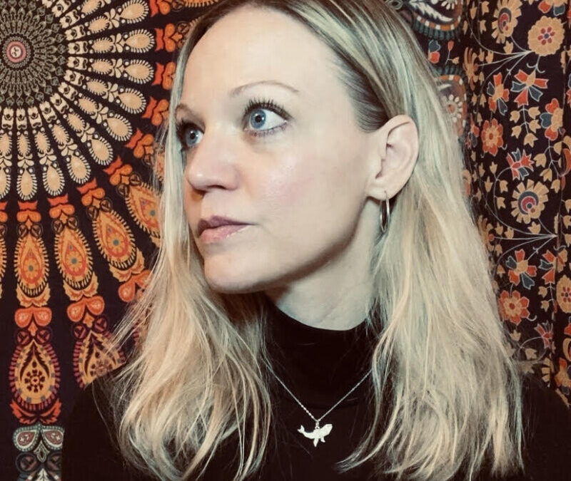 Kate Stanton – An Orchid Waits